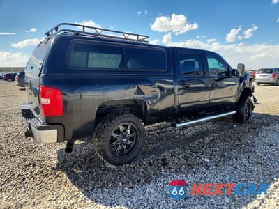Trzecie zdjęcie samochodu z tyłu: 2014 CHEVROLET SILVERADO K2500 HEAVY DUTY LTZ VIN:1GC1KYE83EF159904 - miniatura