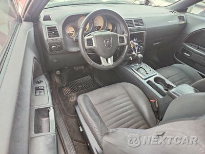Zdjęcie 8 z 12 samochodu: 2013 DODGE CHALLENGER SXT VIN:2C3CDYAG2DH553539 - miniatura