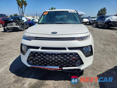 Piąte zdjęcie samochodu w środku: 2021 KIA SOUL GT LINE VIN:KNDJ63AU3M7137646 - miniatura
