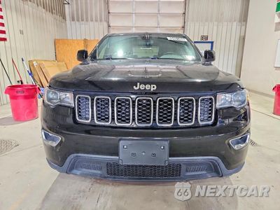 Piąte zdjęcie samochodu w środku: 2019 JEEP GRAND CHEROKEE LAREDO VIN:1C4RJFAG0KC815903 - miniatura