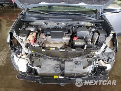 Zdjęcie 11 z 13 samochodu: 2018 TOYOTA RAV4 XLE VIN:JTMRFREV3JJ237947 - miniatura