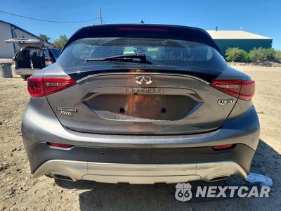Zdjęcie 6 z 12 samochodu: 2018 INFINITI QX30 PREMIUM VIN:SJKCH5CR4JA056948 - miniatura