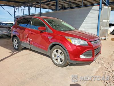 Czwarte zdjęcie samochodu z boku: 2016 FORD ESCAPE SE VIN:1FMCU0G98GUA39830 - miniatura