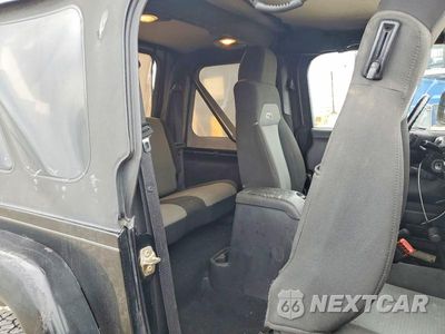 Zdjęcie 10 z 12 samochodu: 2006 JEEP WRANGLER X VIN:1J4FA39S36P758812 - miniatura