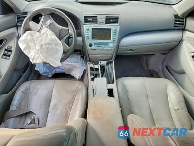 Zdjęcie 8 z 12 samochodu: 2009 TOYOTA CAMRY HYBRID VIN:JTNBB46KX93050379 - miniatura
