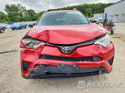 Piąte zdjęcie samochodu w środku: 2017 TOYOTA RAV4 LE VIN:JTMBFREV4HJ137528 - miniatura