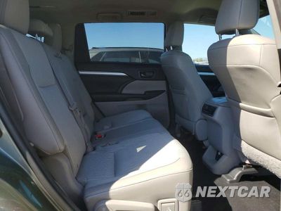 Zdjęcie 11 z 14 samochodu: 2015 TOYOTA HIGHLANDER LE PLUS VIN:5TDZKRFH4FS070061 - miniatura