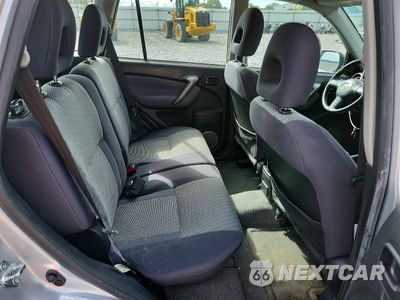 Zdjęcie 10 z 12 samochodu: 2005 TOYOTA RAV4 BASE VIN:JTEHD20V456024316 - miniatura