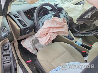 Zdjęcie 8 z 12 samochodu: 2017 FORD FOCUS SE VIN:1FADP3K24HL247955 - miniatura