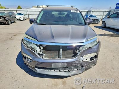 Piąte zdjęcie samochodu w środku: 2018 HONDA PILOT EXL VIN:5FNYF5H50JB029385 - miniatura