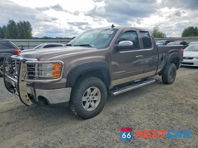 2007 GMC NEW SIERRA K1500 2GTEK19J371692805 - główne zdjęcie licytacji z USA - miniatura