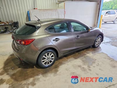 Trzecie zdjęcie samochodu z tyłu: 2015 MAZDA 3 TOURING VIN:3MZBM1L71FM185481 - miniatura