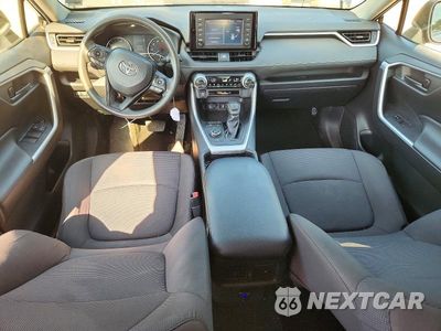 Zdjęcie 8 z 14 samochodu: 2019 TOYOTA RAV4 LE VIN:JTMMWRFV6KD008879 - miniatura