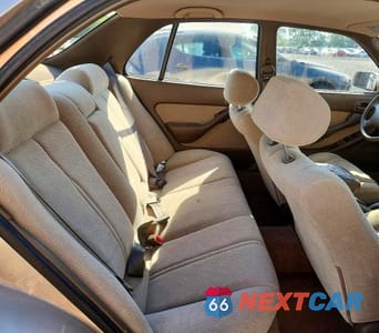Zdjęcie 10 z 12 samochodu: 1995 TOYOTA CAMRY LE VIN:4T1SK12E1SU872390 - miniatura