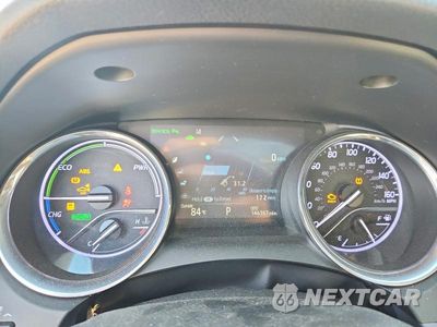 Zdjęcie 9 z 12 samochodu: 2019 TOYOTA CAMRY HYBRID SE VIN:4T1B21HK0KU517448 - miniatura