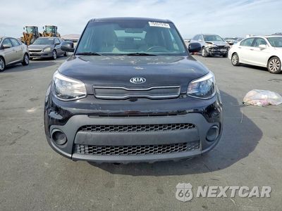 Piąte zdjęcie samochodu w środku: 2019 KIA SOUL BASE VIN:KNDJN2A23K7696669 - miniatura