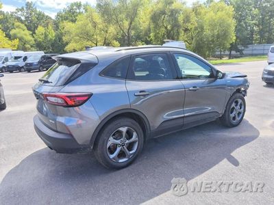 Trzecie zdjęcie samochodu z tyłu: 2025 FORD ESCAPE ST LINE VIN:1FMCU9MN7SUB18422 - miniatura