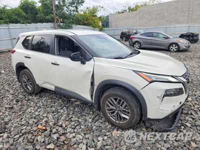 Czwarte zdjęcie samochodu z boku: 2021 NISSAN ROGUE S VIN:JN8AT3AB6MW209635 - miniatura