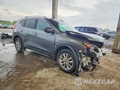 Czwarte zdjęcie samochodu z boku: 2019 NISSAN ROGUE S VIN:5N1AT2MT6KC709959 - miniatura