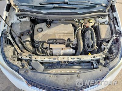 Zdjęcie 11 z 12 samochodu: 2017 CHEVROLET CRUZE LT VIN:1G1BE5SM0H7103308 - miniatura