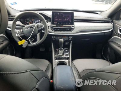Zdjęcie 8 z 13 samochodu: 2024 JEEP COMPASS LATITUDE VIN:3C4NJDBN6RT120677 - miniatura