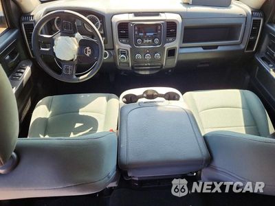 Zdjęcie 8 z 12 samochodu: 2016 RAM 1500 ST VIN:1C6RR6KG7GS312462 - miniatura