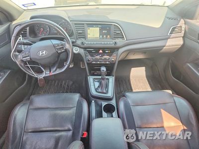 Zdjęcie 8 z 12 samochodu: 2018 HYUNDAI ELANTRA SPORT VIN:KMHD04LB6JU545826 - miniatura