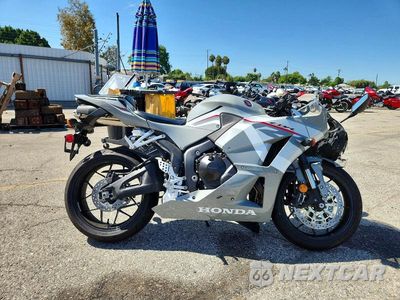 2026 HONDA CBR600 RR JH2PC40H5TK301558 - główne zdjęcie licytacji z USA - miniatura