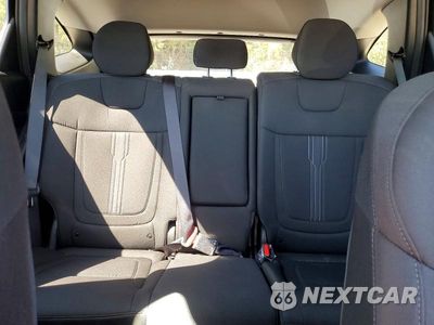 Zdjęcie 10 z 13 samochodu: 2026 HYUNDAI TUCSON SEL VIN:5NMJBCDE1TH640065 - miniatura