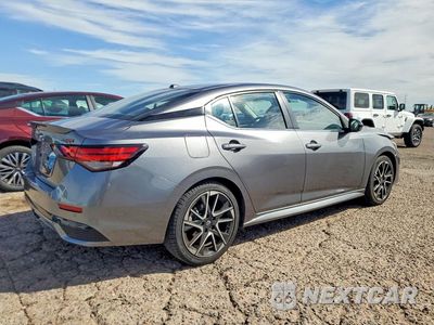 Trzecie zdjęcie samochodu z tyłu: 2025 NISSAN SENTRA SR VIN:3N1AB8DV7SY321175 - miniatura