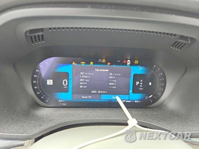 Zdjęcie 9 z 13 samochodu: 2024 VOLVO XC60 PLUS VIN:YV4L12RL3R1751617 - miniatura