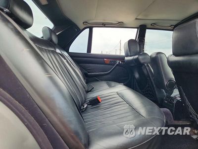 Zdjęcie 10 z 12 samochodu: 1985 MERCEDES-BENZ 500 SEL VIN:WDBCA37D3FA109137 - miniatura