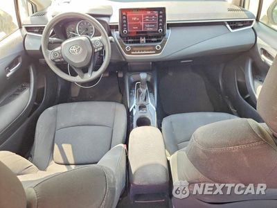 Zdjęcie 8 z 13 samochodu: 2020 TOYOTA COROLLA LE VIN:JTDEPRAE7LJ021135 - miniatura