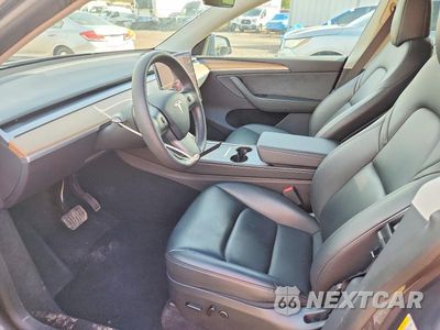 Zdjęcie 7 z 13 samochodu: 2023 TESLA MODEL Y VIN:7SAYGDEE8PA108937 - miniatura