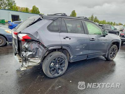 Trzecie zdjęcie samochodu z tyłu: 2024 TOYOTA RAV4 XSE VIN:JTME6RFV0RD552101 - miniatura