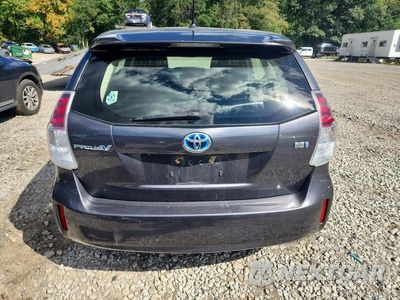 Zdjęcie 6 z 13 samochodu: 2016 TOYOTA PRIUS V TWO VIN:JTDZN3EU1GJ053235 - miniatura