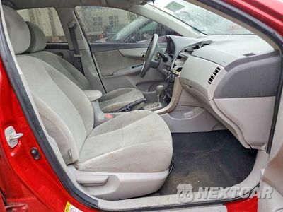 Zdjęcie 7 z 12 samochodu: 2010 TOYOTA COROLLA LE VIN:1NXBU4EE0AZ246805 - miniatura