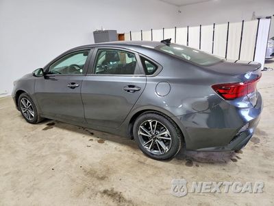Drugie zdjęcie samochodu z przodu: 2024 KIA FORTE LXS VIN:3KPF24AD3RE739896 - miniatura