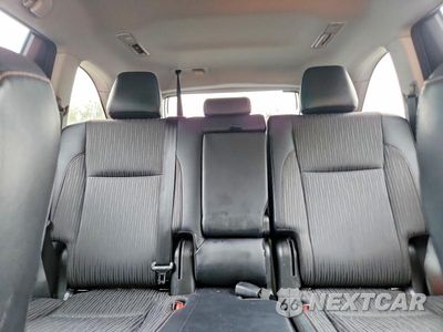 Zdjęcie 10 z 13 samochodu: 2018 TOYOTA HIGHLANDER LE PLUS VIN:5TDBZRFH2JS871190 - miniatura