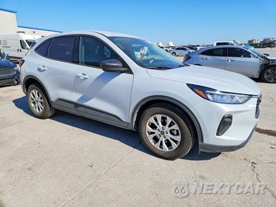 Czwarte zdjęcie samochodu z boku: 2025 FORD ESCAPE ACTIVE VIN:1FMCU0GN6SUB50026 - miniatura