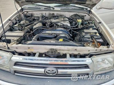 Zdjęcie 11 z 12 samochodu: 1999 TOYOTA 4RUNNER SR5 VIN:JT3GN86R3X0105912 - miniatura