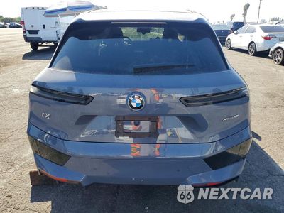 Zdjęcie 6 z 13 samochodu: 2025 BMW IX XDRIVE50 VIN:WB523CF04SCS20537 - miniatura