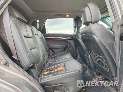 Zdjęcie 11 z 13 samochodu: 2014 KIA SORENTO SX VIN:5XYKWDA7XEG431375 - miniatura