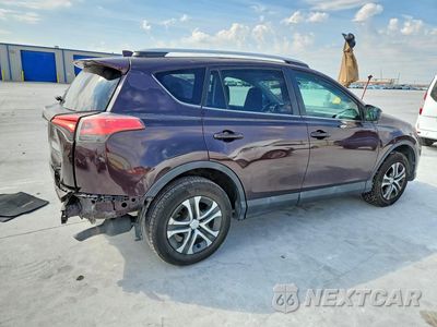 Trzecie zdjęcie samochodu z tyłu: 2016 TOYOTA RAV4 LE VIN:2T3BFREV2GW417125 - miniatura