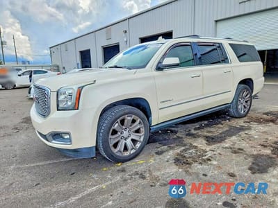 2015 GMC YUKON XL DENALI 1GKS2JKJ4FR648982 - główne zdjęcie licytacji z USA - miniatura