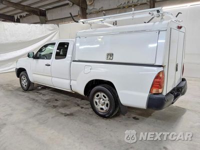 Drugie zdjęcie samochodu z przodu: 2015 TOYOTA TACOMA BASE VIN:5TFTX4CN5FX056443 - miniatura