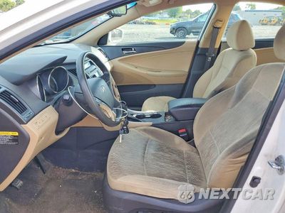 Zdjęcie 7 z 12 samochodu: 2012 HYUNDAI SONATA GLS VIN:5NPEB4AC8CH439681 - miniatura