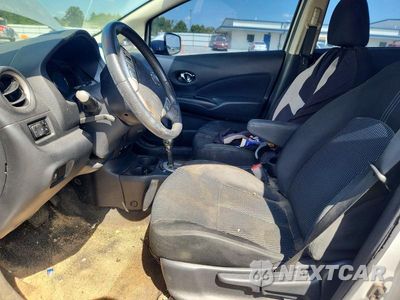Zdjęcie 7 z 13 samochodu: 2016 NISSAN VERSA NOTE SV VIN:3N1CE2CP5GL392329 - miniatura