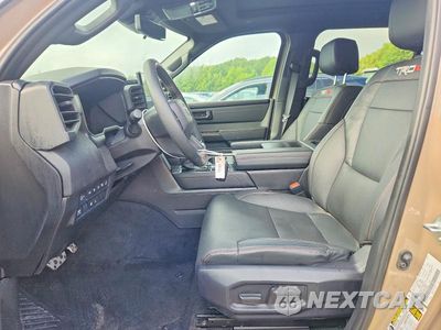 Zdjęcie 7 z 12 samochodu: 2025 TOYOTA TUNDRA TRD PRO HV VIN:5TFPC5DB2SX098618 - miniatura