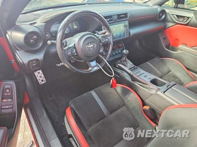 Zdjęcie 8 z 12 samochodu: 2024 TOYOTA GR 86 TRUENO EDITION VIN:JF1ZNBM15R8750859 - miniatura